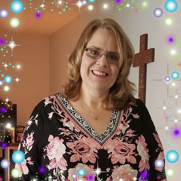 Meet your Posher, Kristine - Picture 1 of 1